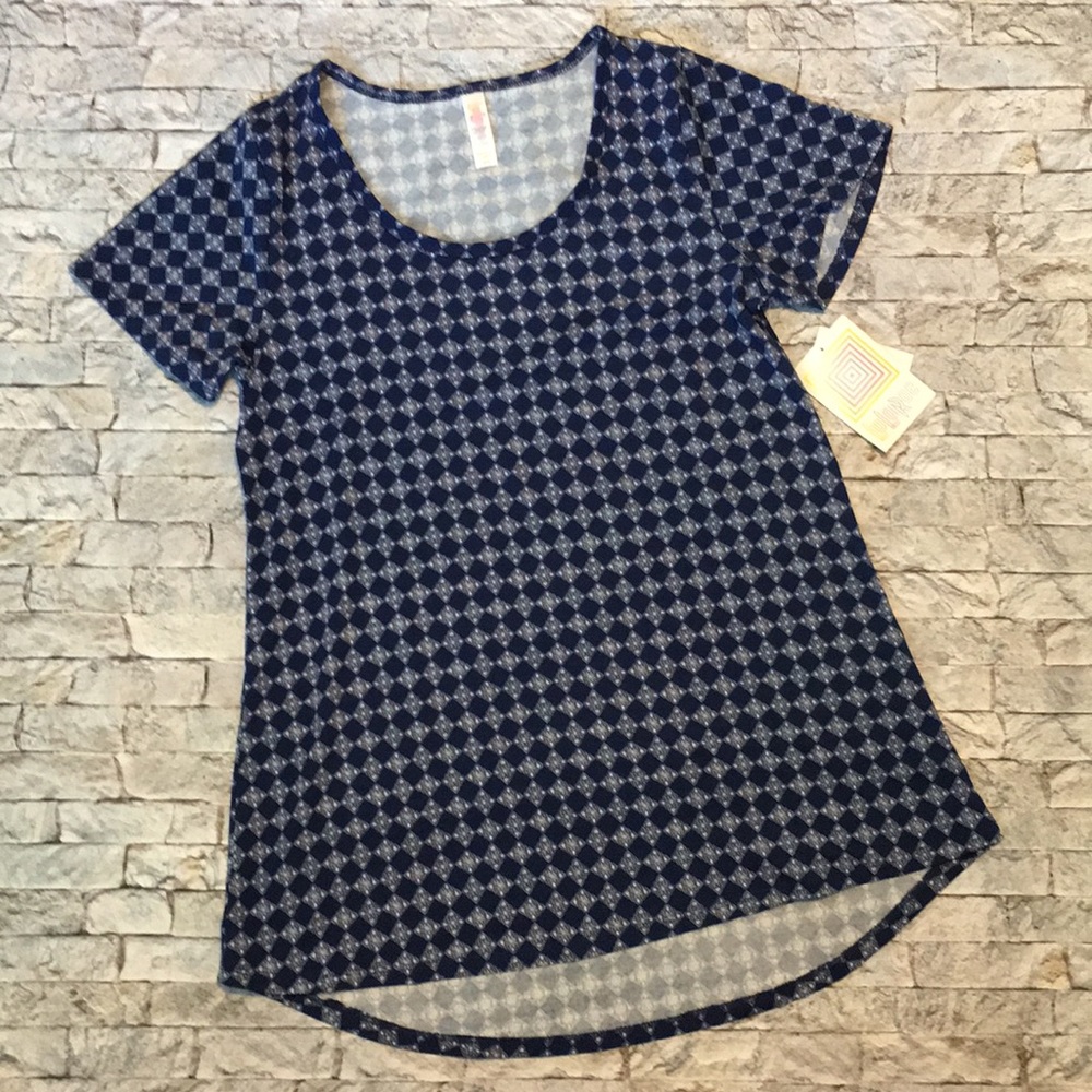 NWT LuLaRoe XXS Classic Tee.